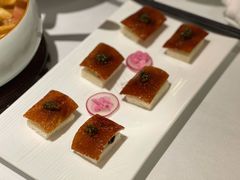 鲟鱼籽片皮鸭-澜亭中餐厅·一线江景·尊蓝豪华精选