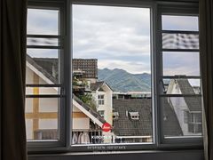-晴天里酒店(春熙路太古里店)