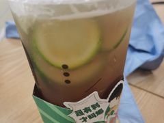 -阿爆柠檬茶(容桂店)