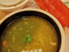 -新镇江酒家(南京西路店)