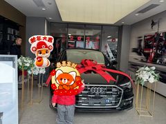 -上海永达奥诚奥迪4S店(申江路店)
