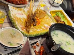-顶峰夜宴·龙虾烧烤大排档(九江学院店)