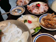 -哥老官重庆美蛙鱼头(五角场合生汇店)