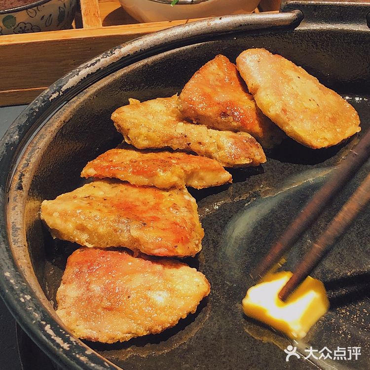 广州探店|人气No.1它家的鹅肝寿喜烧也太好吃了