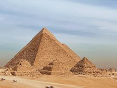 -吉萨金字塔群