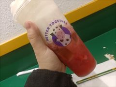 -一只酸奶牛(曲江龙湖星悦荟店)