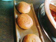 香草自制鲜花饼（3个起售）-滇釜火锅·能喝汤的火锅(车公庄店)