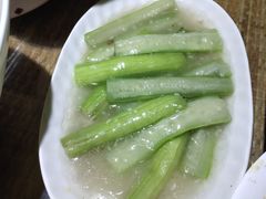 -渝信川菜 · 川味家常菜(长安店)