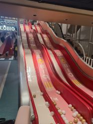 -奈尔宝家庭中心·亲子餐厅(北京东坝万达店)