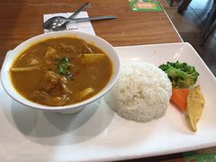 咖喱牛腩飯-小泉居(水坑尾店 )