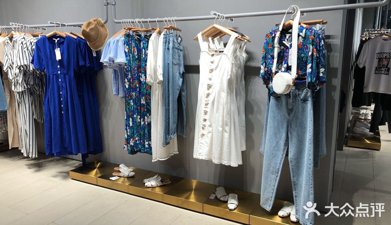 这家urbanrevive还是蛮大的