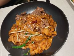 干炒牛河-避风塘(江南环球港店)