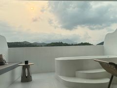 -蜜悦·波西塔诺悬崖海景餐厅