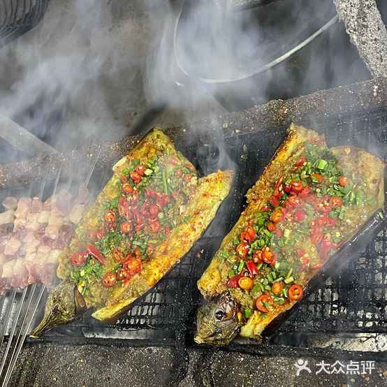 食杰羊脖肉烧烤店疆菜手抓肉