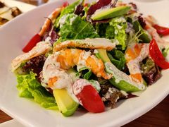 牛油果鲜虾沙拉-UPPER KITCHEN(延安路店)