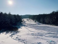 -亚布力新体委滑雪场
