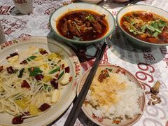 -耙吉吉川味小酒馆(本地人回头店)
