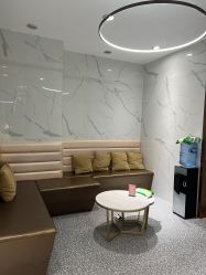 -FIND·M salon