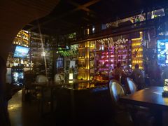 -酤居湖景音乐餐吧(安宁店)