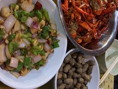 -琥珀老六龙虾(四里河店)