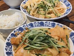 -胖东来生活广场(健康路店)