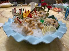 -海鲨湾海鲜会馆(百家湖1912店)