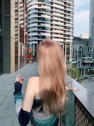 -AYO SALON