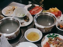 -遇上西雅图多融合海鲜自助餐厅(中房金谊广场店)