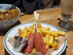 台湾肠配薯条-小泉居(水坑尾店 )