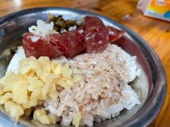 -梁阿婆廿年老牌扣肉糯米饭