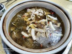 -东巴谷野生菌火锅餐厅