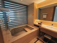 -兴芮温泉度假区