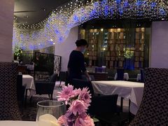 -AZUR聚(香格里拉饭店)