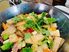 -88号小吃店·经典云南菜·地道纳西美食