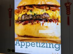 -EGG BOMB(浦东国际机场T1航站楼店)