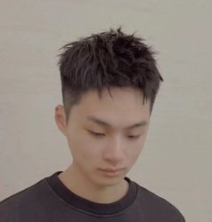 -贝勒爷专业男发