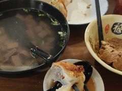 -舒蔡记生煎菜饭(云南中路店)