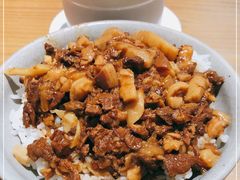 -红猪卤肉饭(大西洋美食城店)