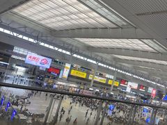 -麦当劳(上海虹桥站30B检票口楼上)