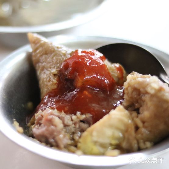 天桥下宝齐牛肉店