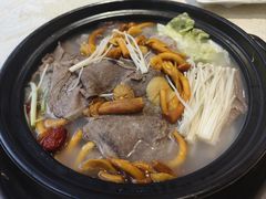 -九寨特色牦牛肉汤锅 羊肉汤锅