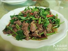 -香辉食馆(新兴路店)