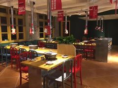 大堂-么肆烤肉·中式自助·烤肉大排档(街道口季佳PAI店)