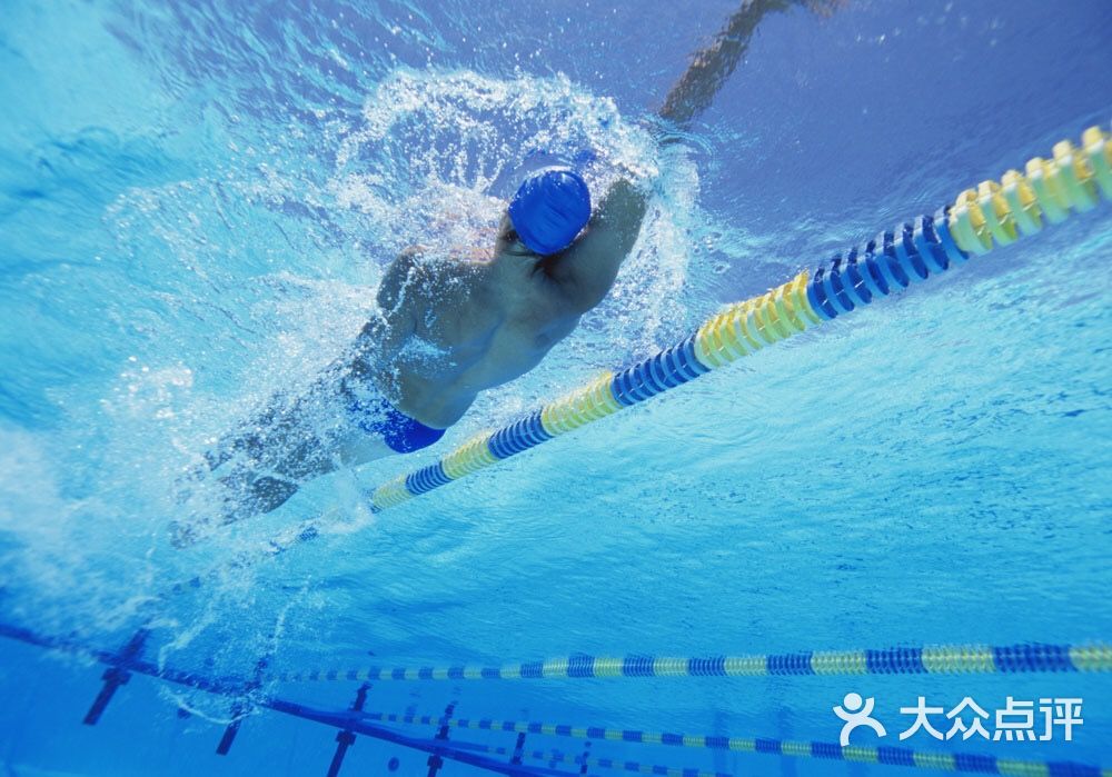 斯达特游泳健身