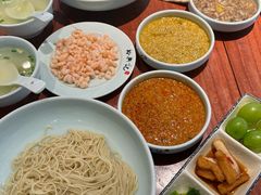 -裕兴记•蟹黄面馆(人民广场店)