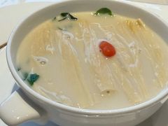 -粤界(望京金辉店)