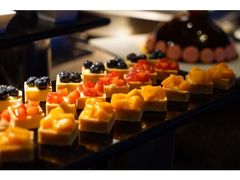 iphone_upload_pic-广州花园酒店-凌璇阁360度高空海鲜自助餐CAROUSEL