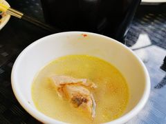 传统生蒸汽锅鸡-朱家小厨(红塔西路店)