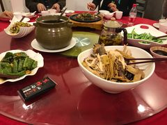 -东馆和天下特色餐饮(工农店)