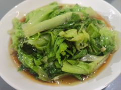 白灼有机生菜-梓檚中餐厅湖北菜小龙虾武昌鱼排骨藕汤(黄鹤楼店)